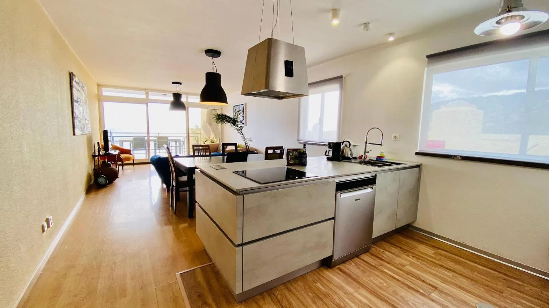 Sea Breeze Beach Penthouse - Praia Formosa Apartman Funchal